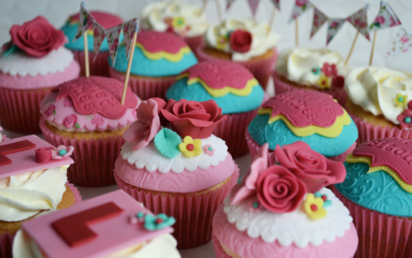 Hen Party cakes cupcakes
